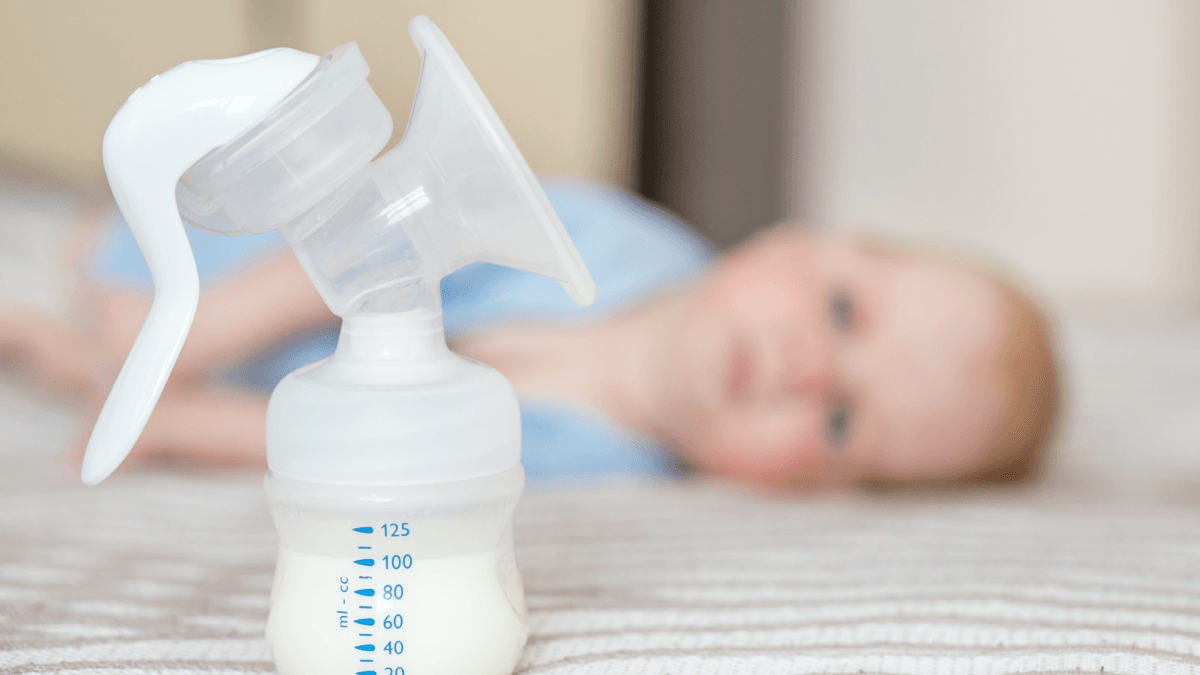 Doação de leite humano ajuda bebês prematuros e salva vidas