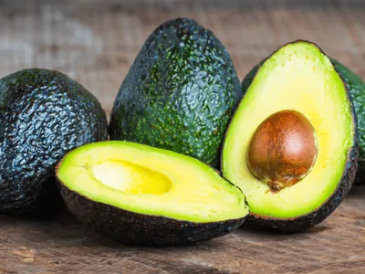 Quais são os benefícios do abacate? Nutricionistas explicam