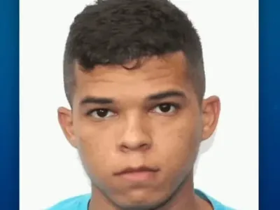 Justiça concede liberdade a acusado de jogar garrafa que matou torcedora