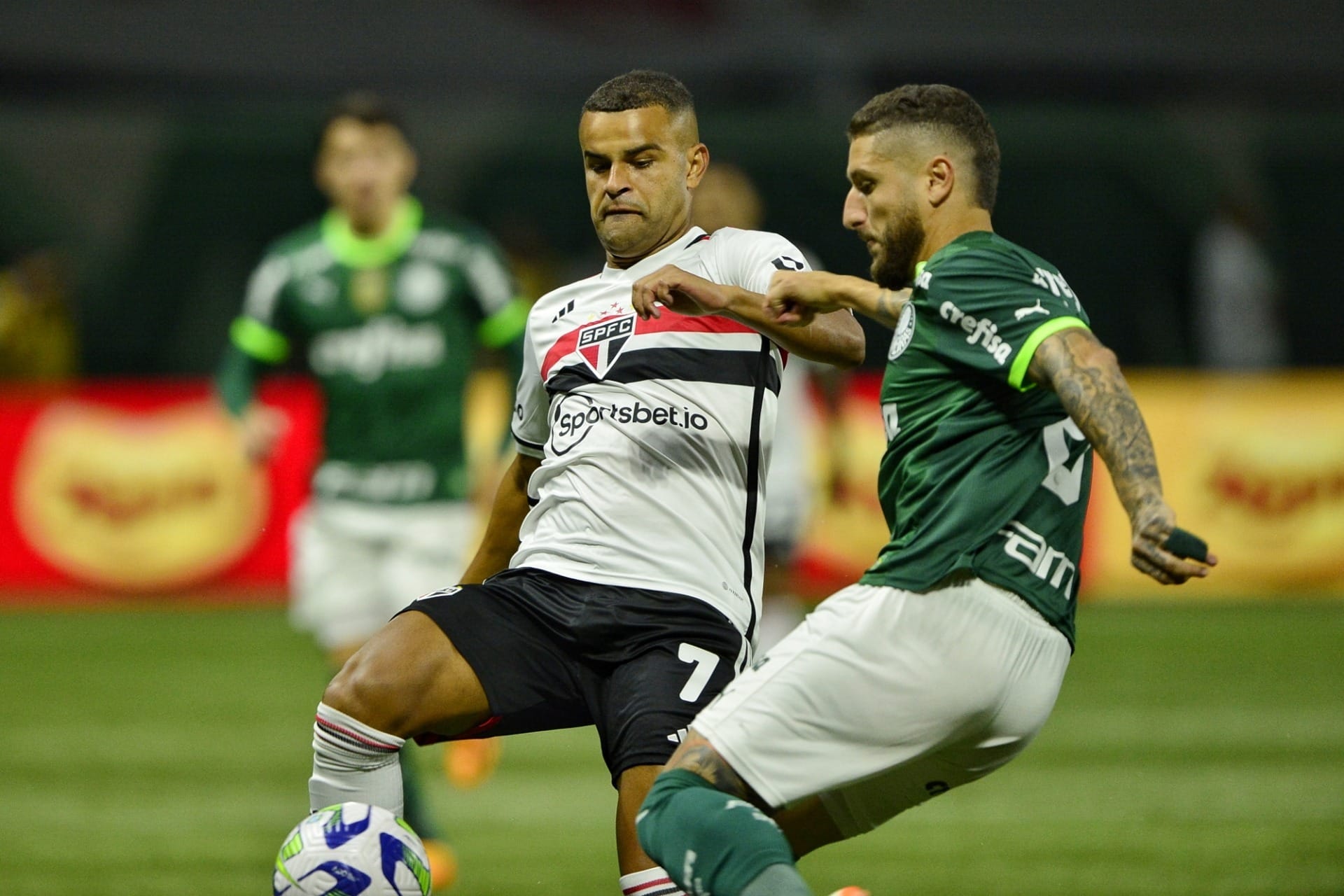 São Paulo elimina o Palmeiras e avança na Copa do Brasil