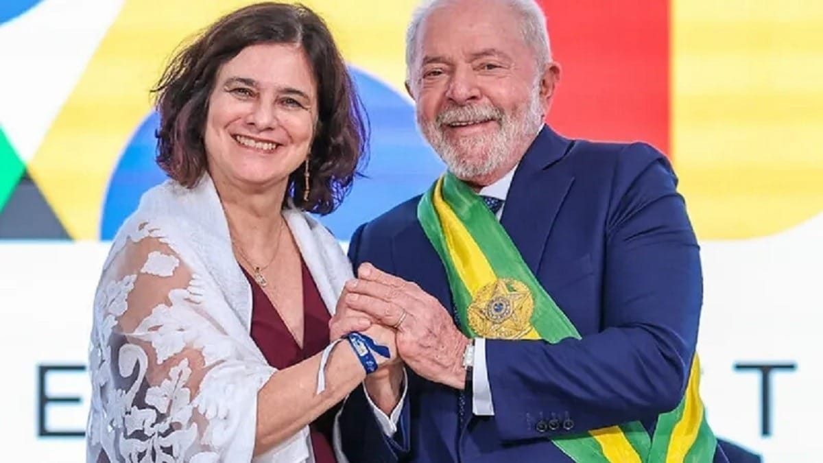 Após demitir Nísia Trindade, Lula anuncia Alexandre Padilha