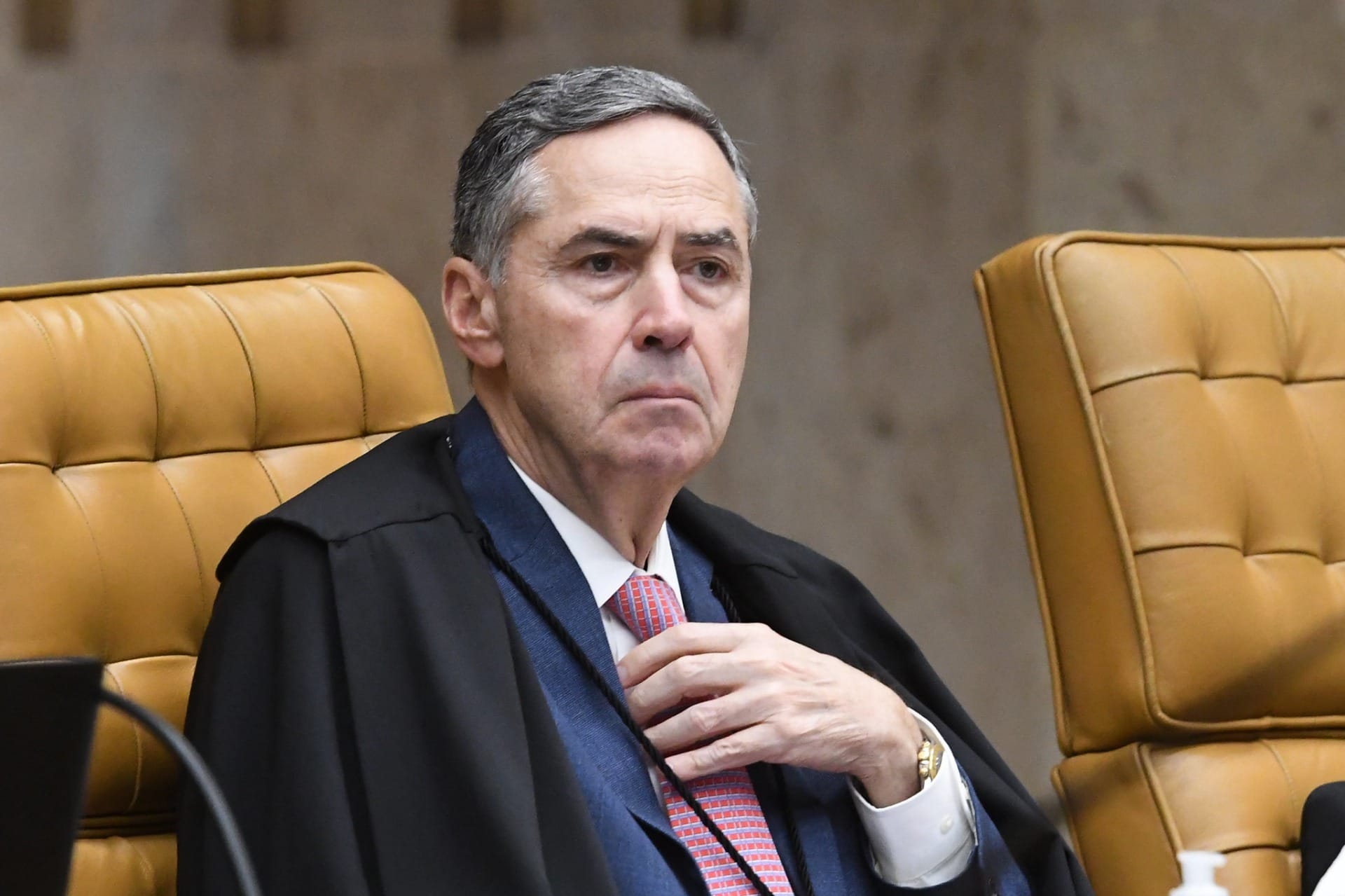 Explosões em Brasília: ‘Onde perdemos a luz para a escuridão do ódio?’, questiona Barroso