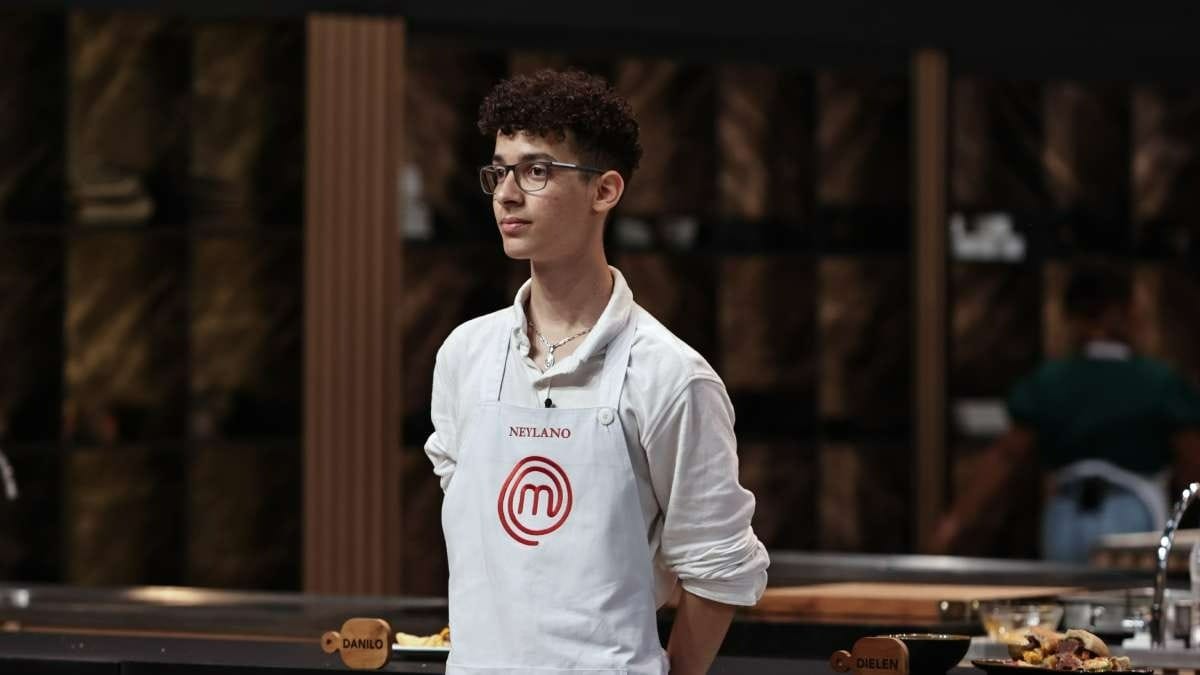 Quem volta ao MasterChef? Público vota para Neylano vencer a repescagem