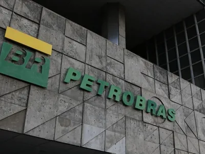 Petrobras atinge lucro de R$ 52,4 bi no 2º trimestre; crescimento é de 97%