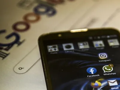 Governo manda Google e Facebook removerem anúncios falsos do 'Desenrola'