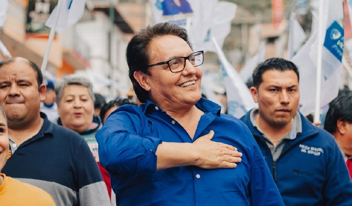 Fernando Villavicencio, candidato à presidência do Equador, é morto com 3 tiros