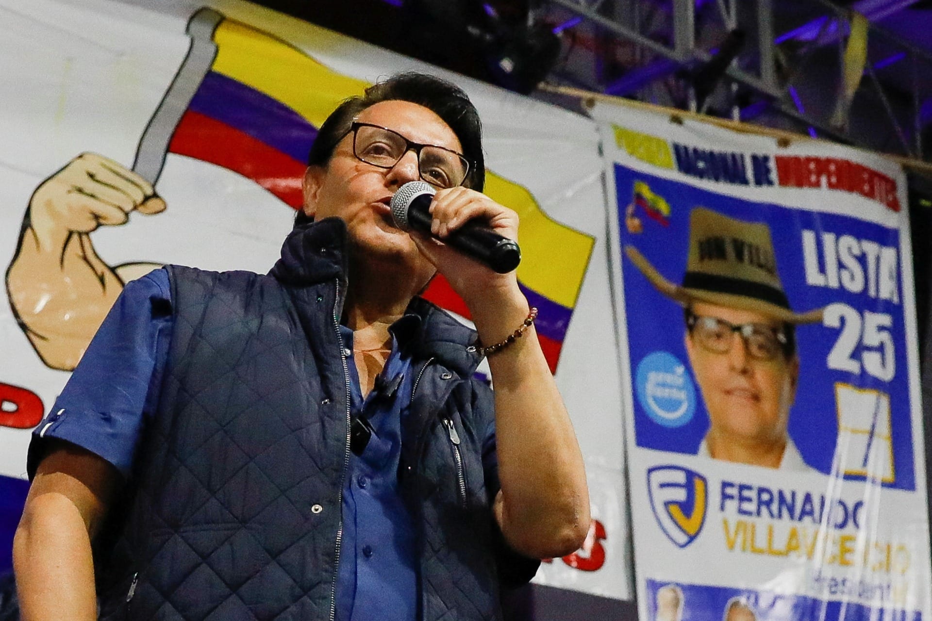 Candidato a presidente do Equador é assassinado após comício; veja o vídeo