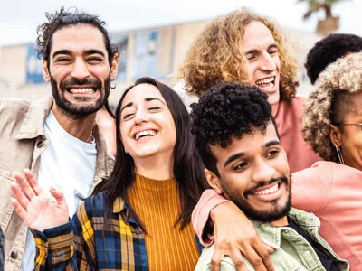 Dia do Amigo: a relevância da data em tempos líquidos