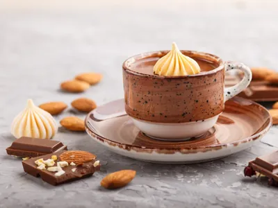 Copinho de chocolate é sobremesa fácil, rápida e deliciosa; veja receita