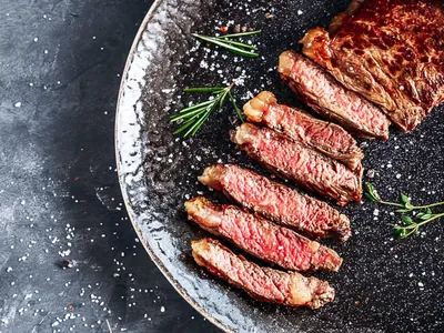 Que tempero usar na picanha? 5 truques para uma carne macia e suculenta