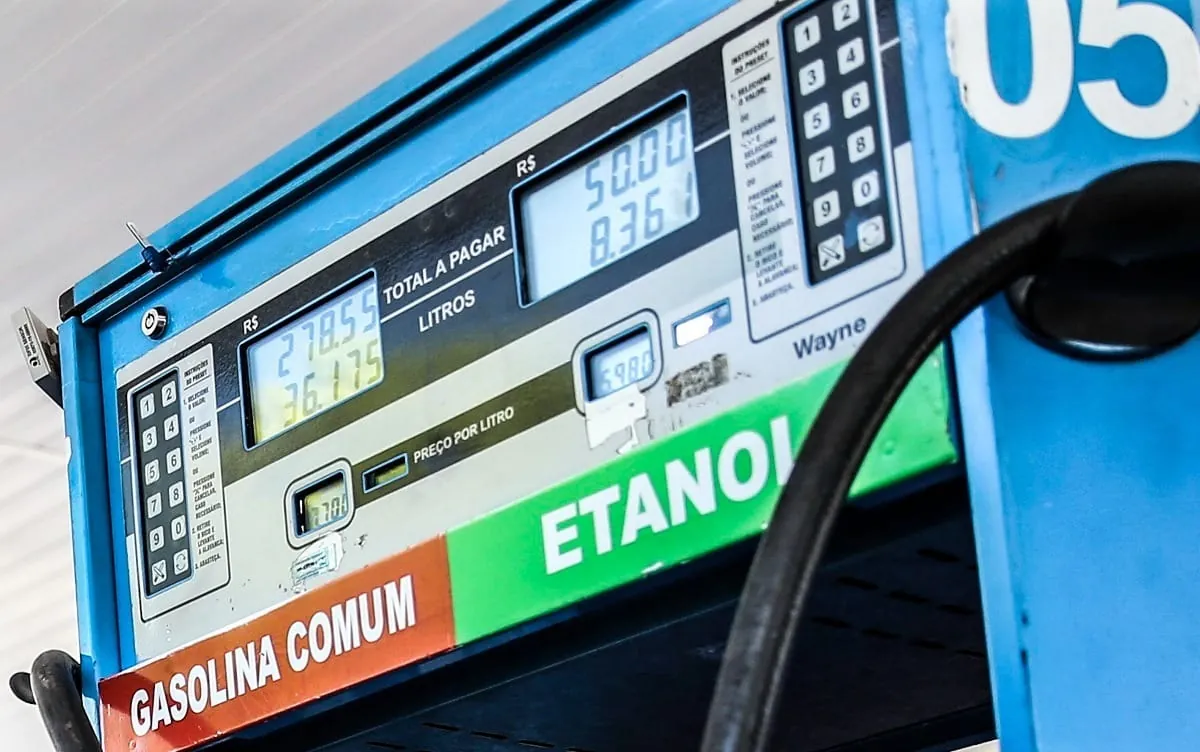 Preço do etanol sobe quase 20% por demanda e menor moagem