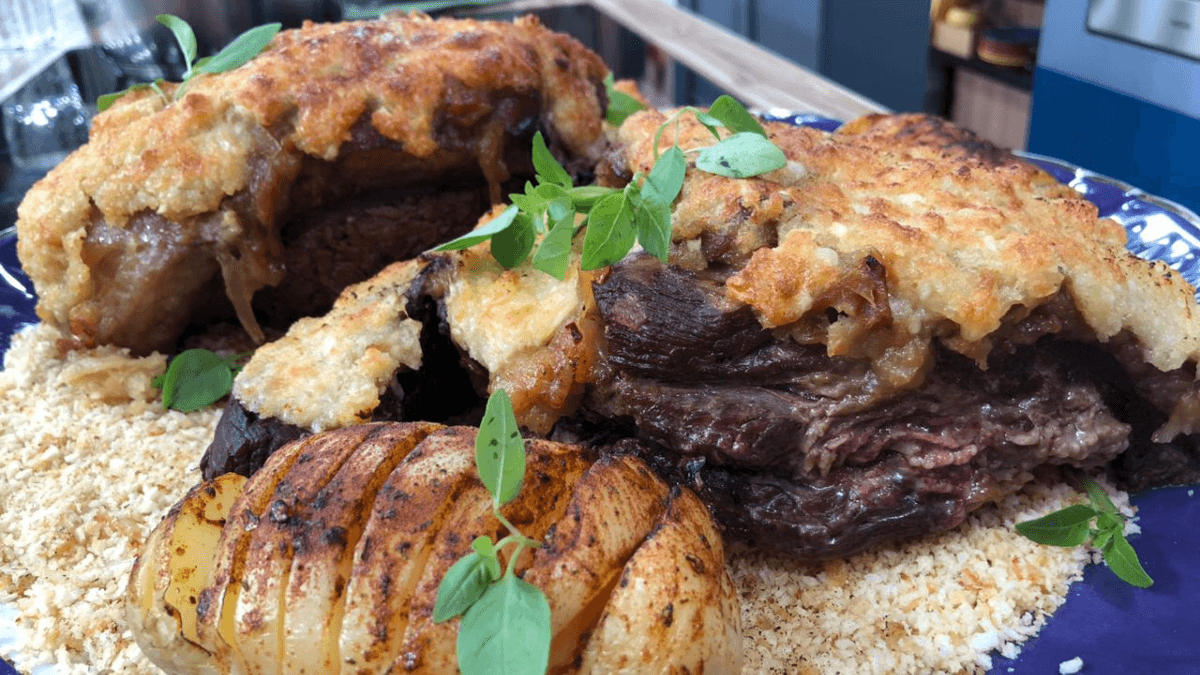 Fraldinha com crosta de alho e batatas laminadas ao forno | Band Receitas