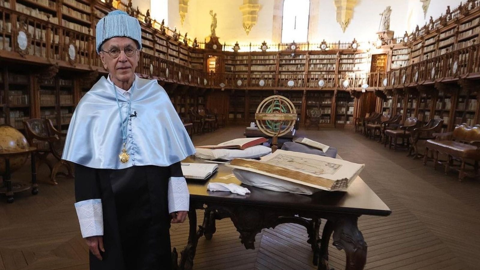 Caetano Veloso recebe título 'doutor honoris causa' de Universidade da Espanha