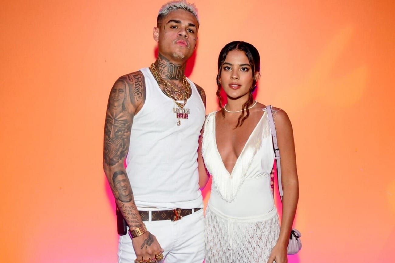MC Cabelinho e Bella Campos seguem morando juntos, diz colunista