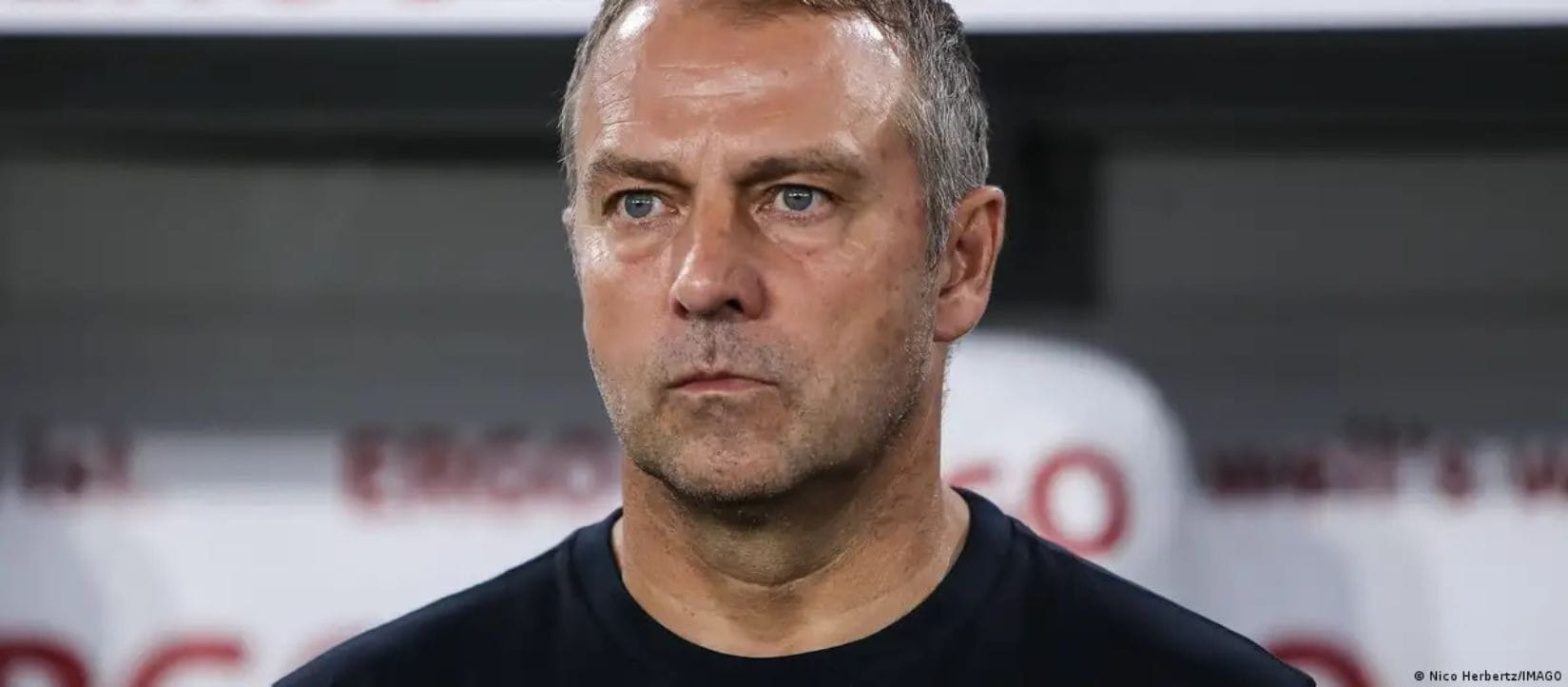 Técnico do Barça exalta postura de Yamal sobre preconceito e ataca racistas