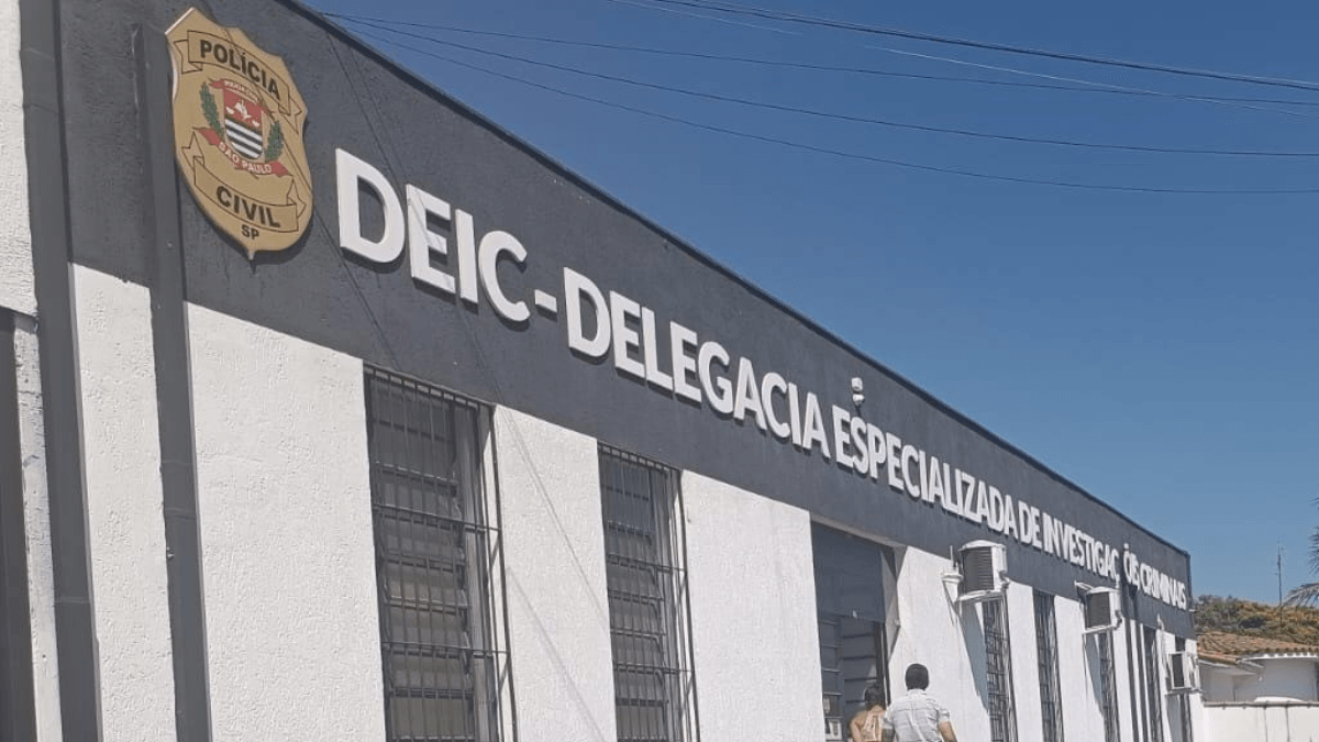 Polícia investiga morte de jovem encontrado em vala em Taubaté