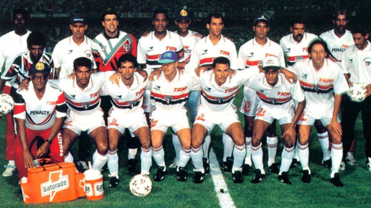 São Paulo campeão do mundo venceu final contra Flamengo de Renato e Casagrande