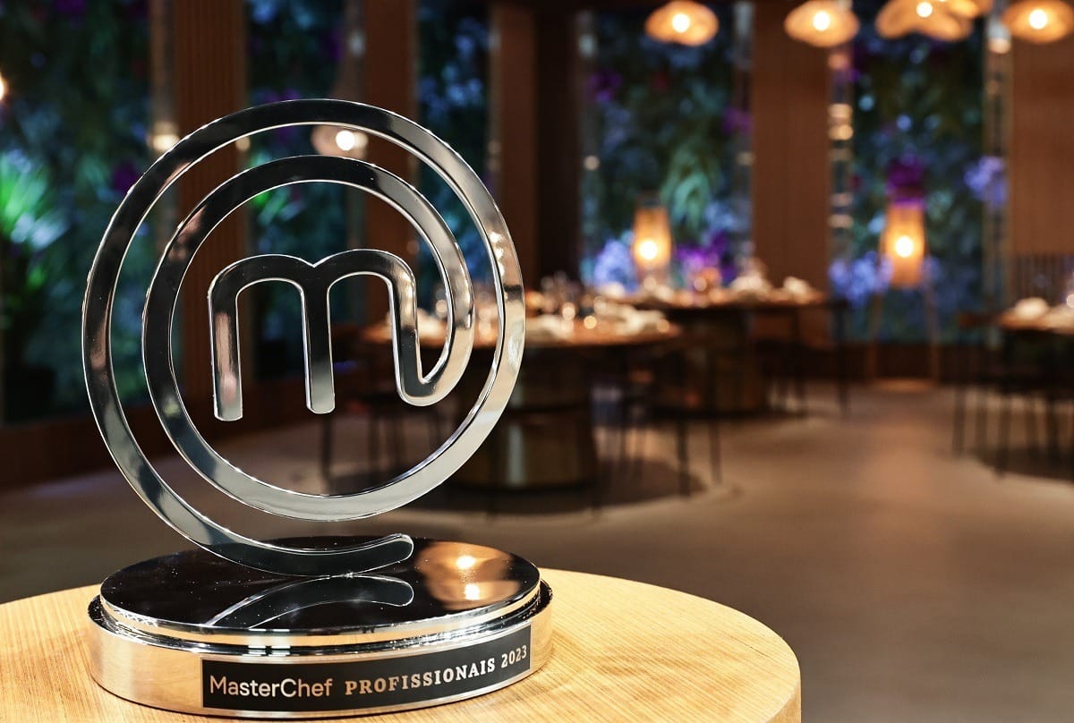 MasterChef Profissionais: saiba como é o troféu da temporada 2023