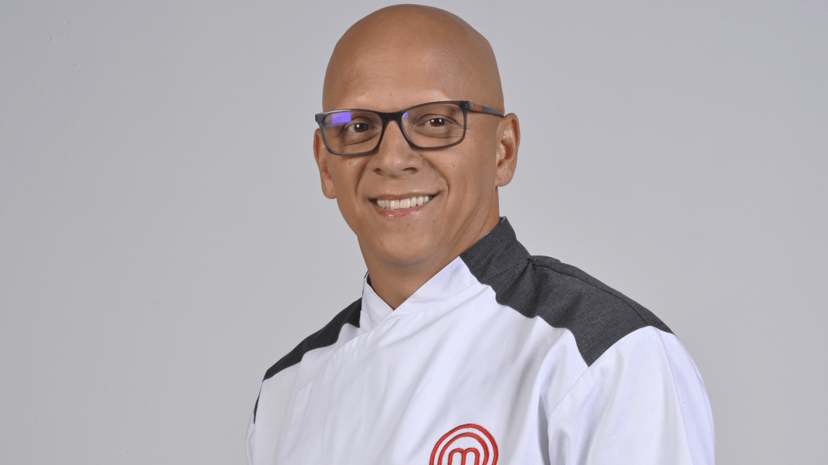 Eduardo trabalhou 13 anos na França e fala sobre pressão de estar no MasterChef
