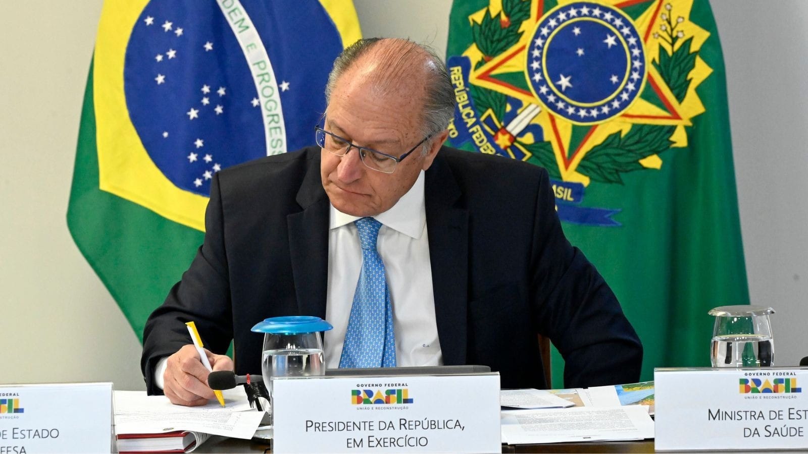 Alckmin diz que Lula pediu suspensão de tarifa de 40% a Trump e que Rubio não é problema