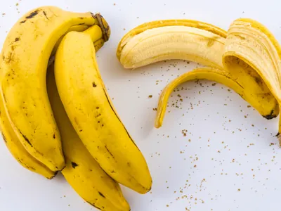 Por que consumir casca de banana? Conheça benefícios e aprenda receitas