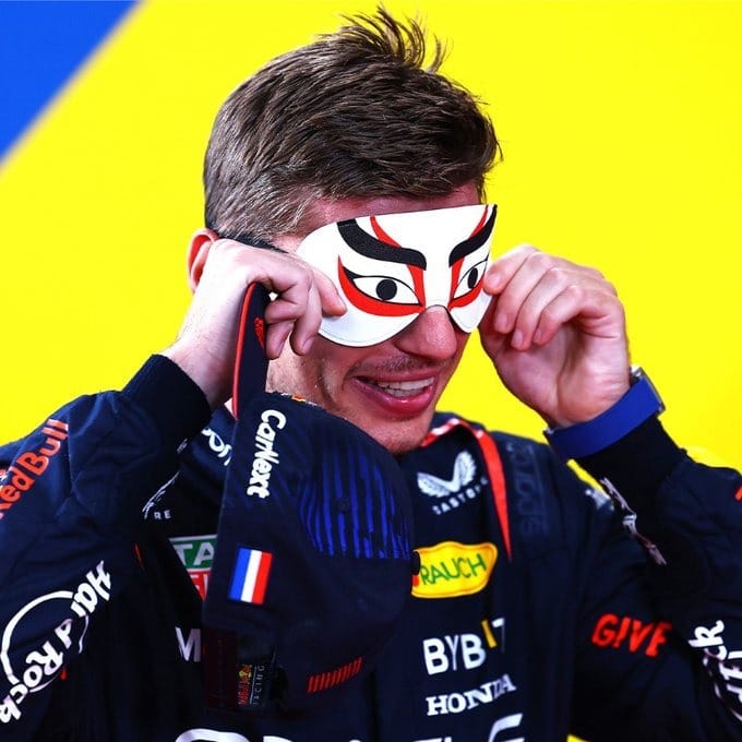 Max Verstappen durante o GP do Japão de 2023