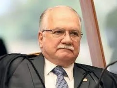Orengo: Fachin quer projeto para limitar salários de magistrados