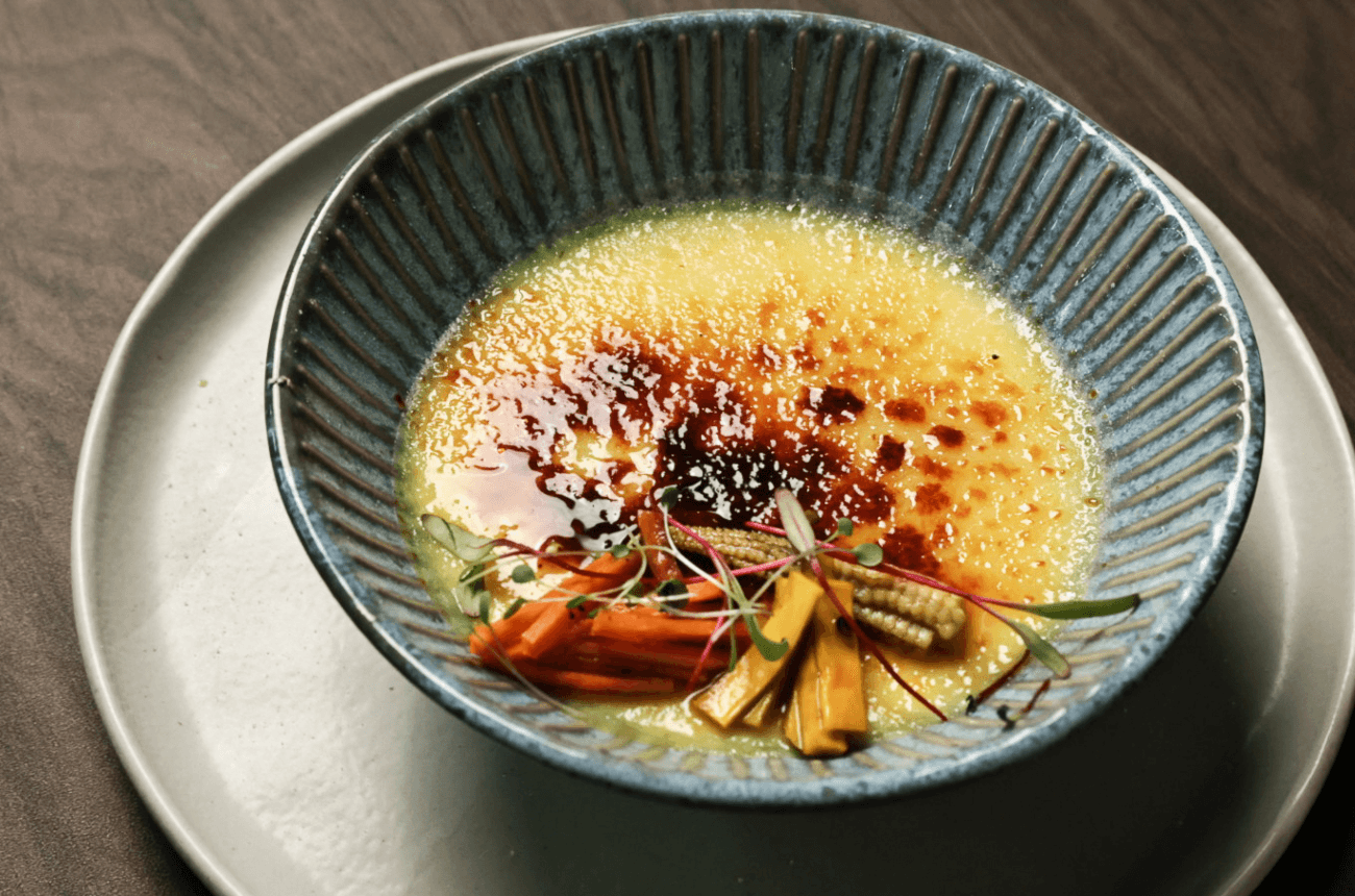 Brûlée de milho com picles de abóbora e cenoura | Band Receitas