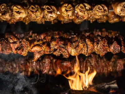 Marinadas de churrasco: especialista ensina três preparos (com tempero secreto!)