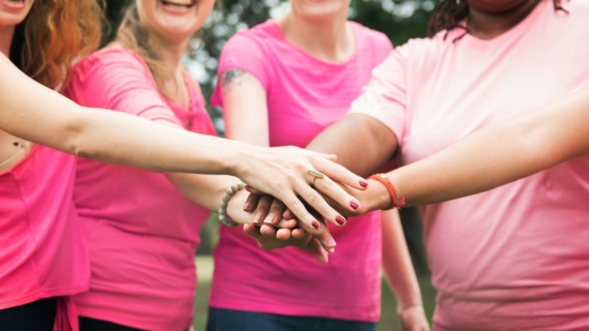 Outubro Rosa: cuidar da saúde mental é fundamental para o tratamento do câncer