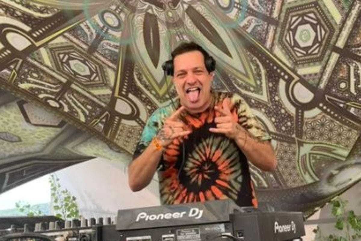 O que o pai do Alok tem a ver com a rave alvo de ataque em Israel?