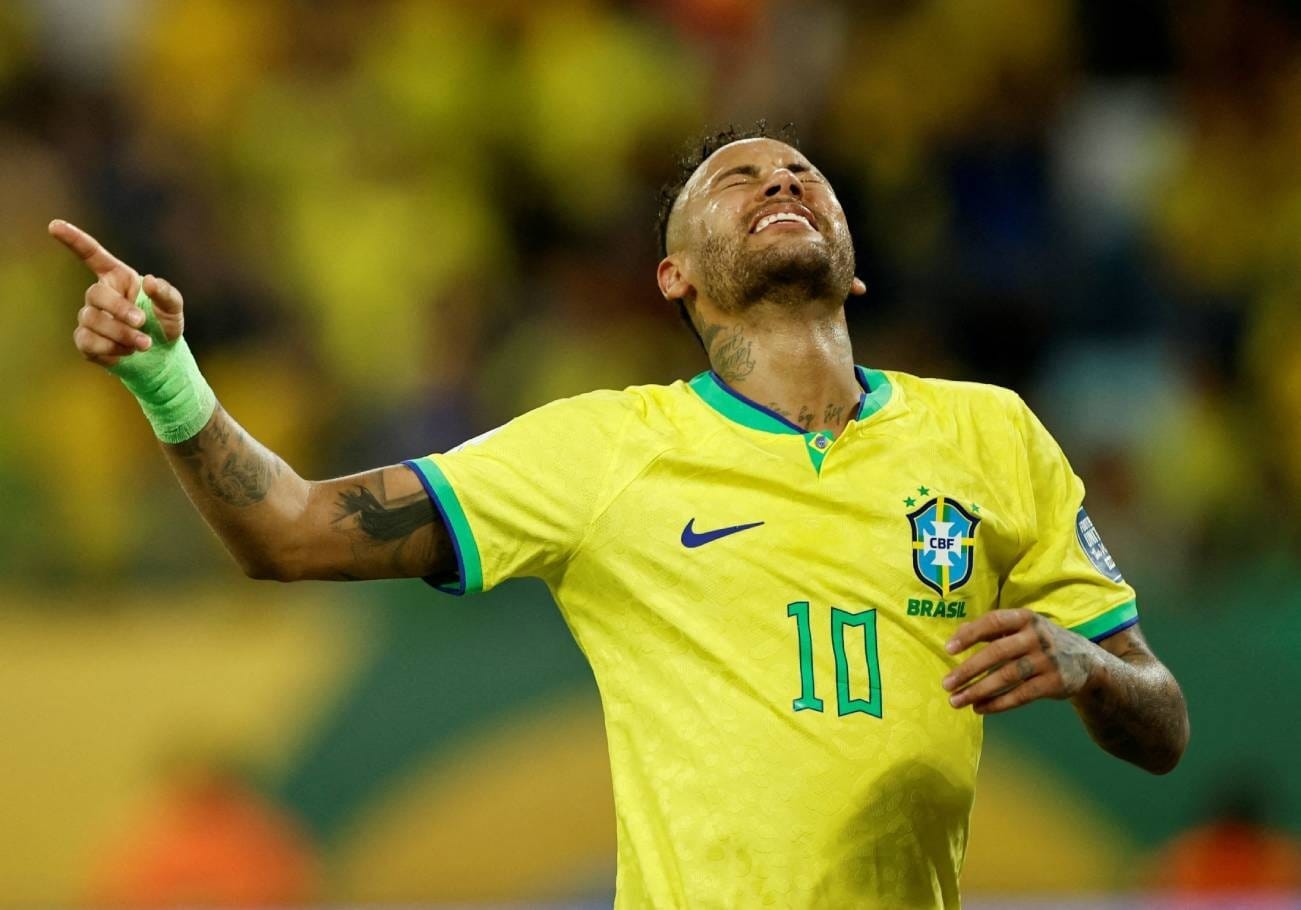 Neymar, Danilo e Ederson são cortados da Seleção Brasileira por problemas com lesão