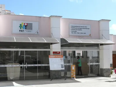 PAT de Jacareí tem 30 vagas abertas em rede de supermercado