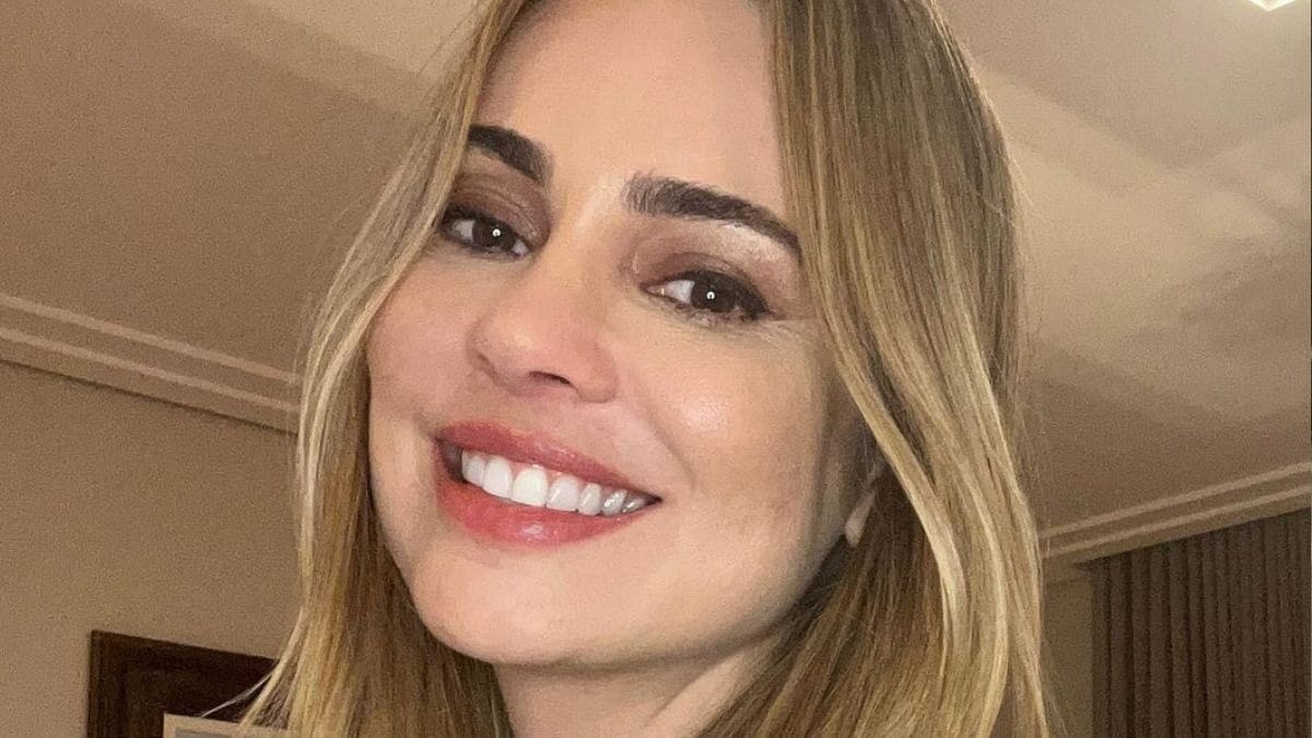 Quem é Rachel Sheherazade, jornalista expulsa da Fazenda por agressão