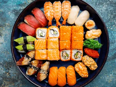 Grávida pode comer sushi? Saiba se o consumo de peixe cru é permitido