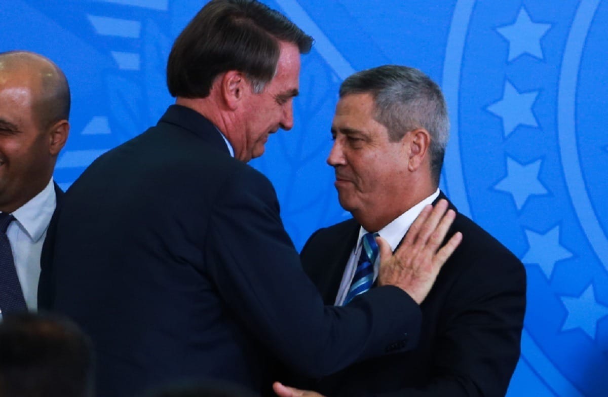 Bolsonaro está inelegível até 2030 em nova condenação do TSE