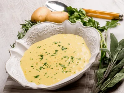 Creme de batata em 15 minutos é acompanhamento perfeito para carnes