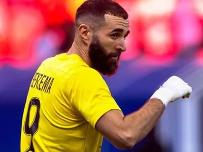 Al-Ittihad, de Benzema, perde para o Al Shabab fora e segue em jejum no Saudita