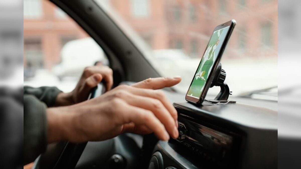 RJ: Crime organizado proíbe circulação de motoristas de app em comunidades