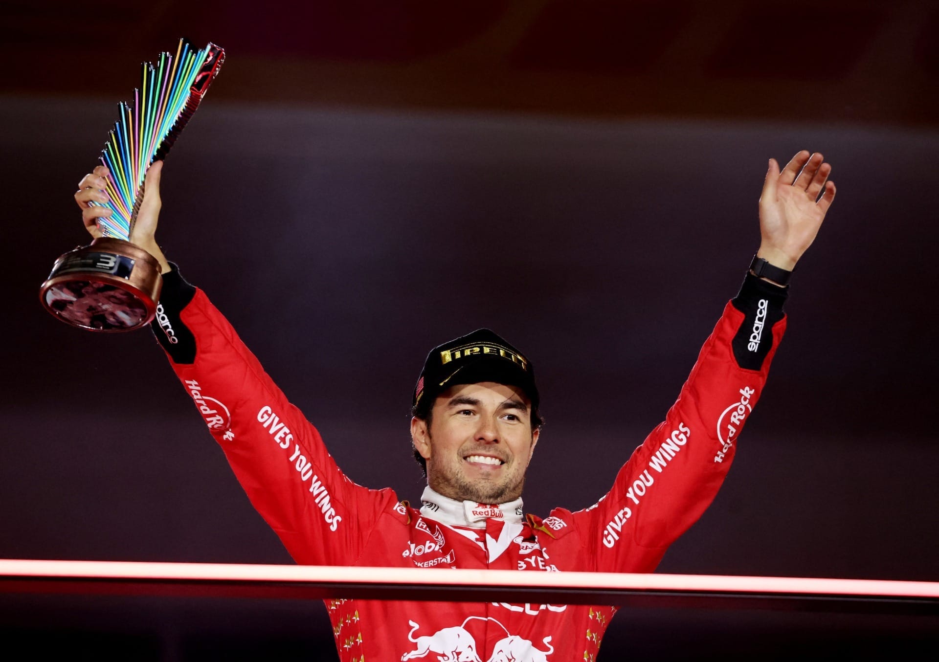 Fora da Fórmula 1, Pérez negocia com a Ferrari para correr no WEC em 2025