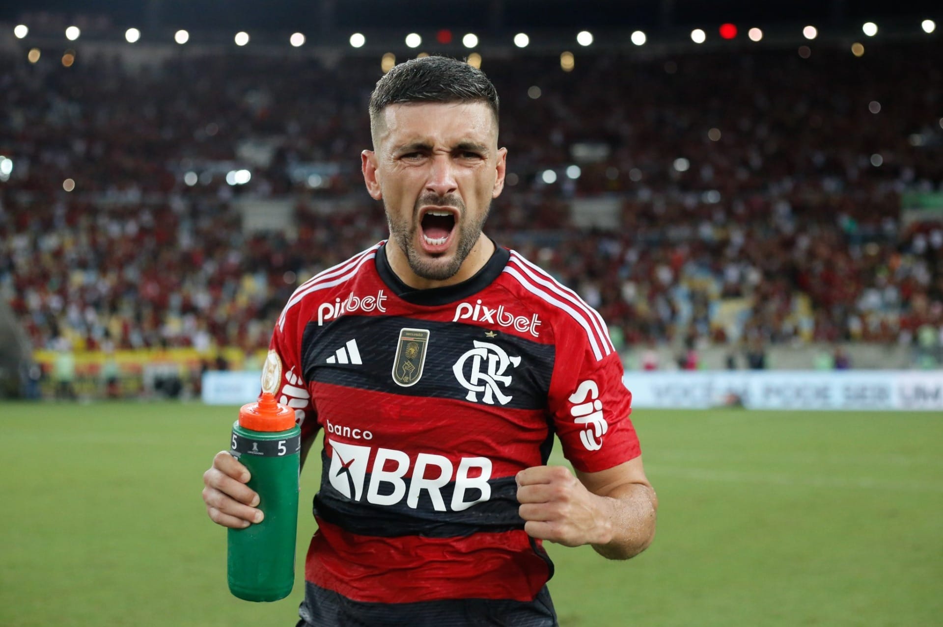 Arrascaeta alcança nova marca histórica pelo Flamengo