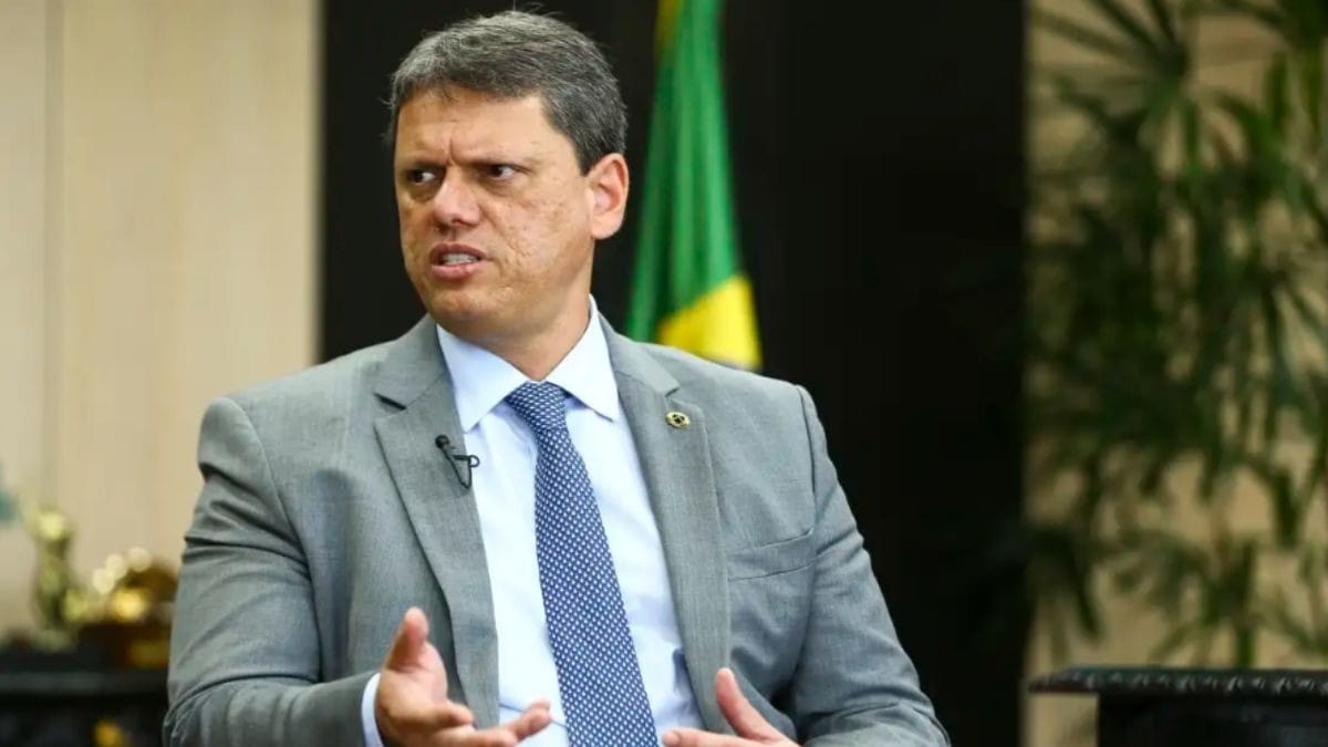 Tarcísio de Freitas diz que greve em São Paulo “é política”