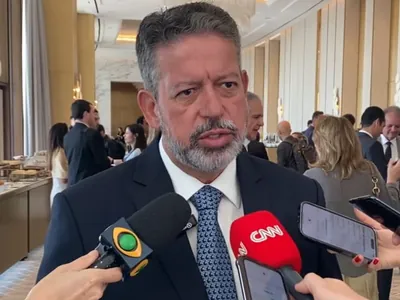 “Não podemos politizar esse tema”, diz Arthur Lira sobre afundamento em Maceió