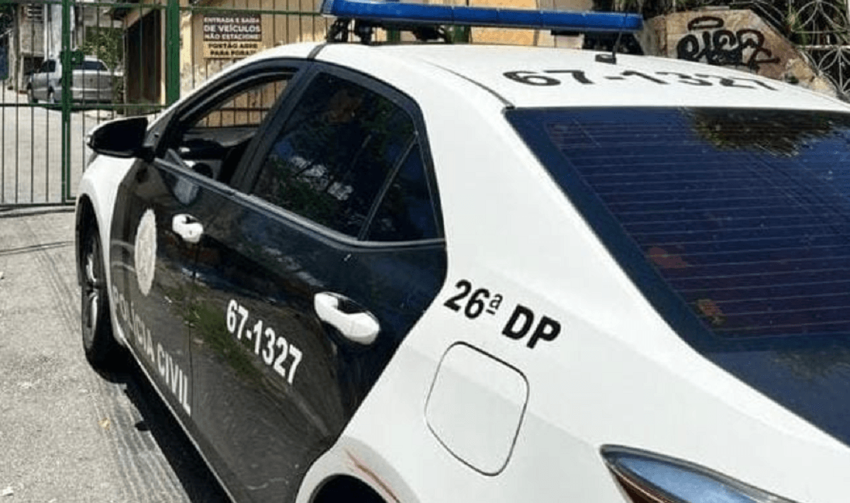 Inspetor da Polícia Civil morre em ataque de traficantes na Av. Brasil, Rio