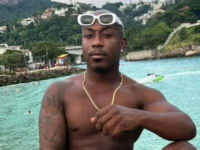 Quem é o ex-catador de lixo que fatura R$ 200 mil com conteúdo adulto
