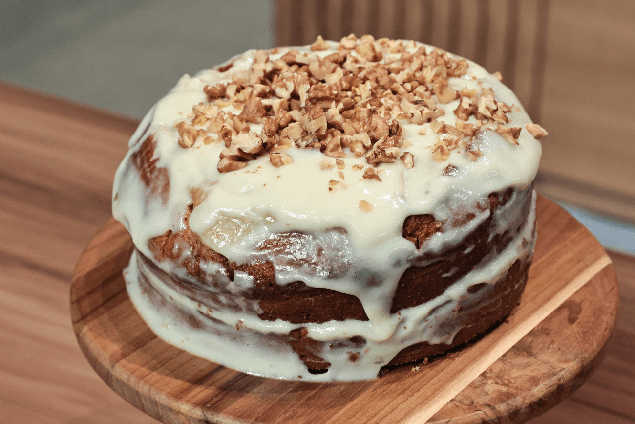 Bolo de nozes | Band Receitas
