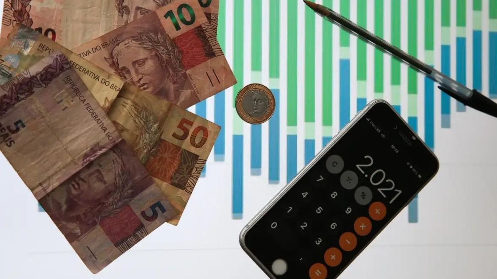 Saiba como organizar as contas para iniciar 2024 sem dívidas