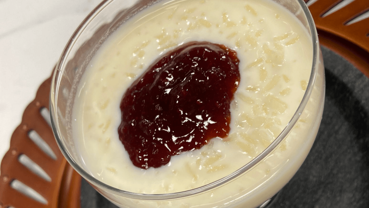 Arroz doce com geleia de framboesa | Band Receitas