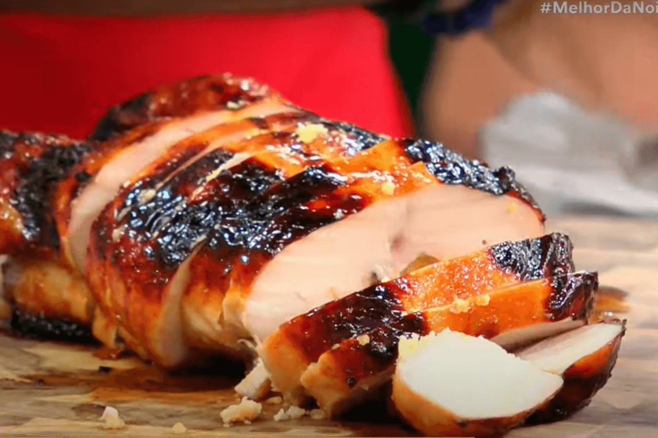 Frango recheado com cuscuz e molho de graviola | Band Receitas