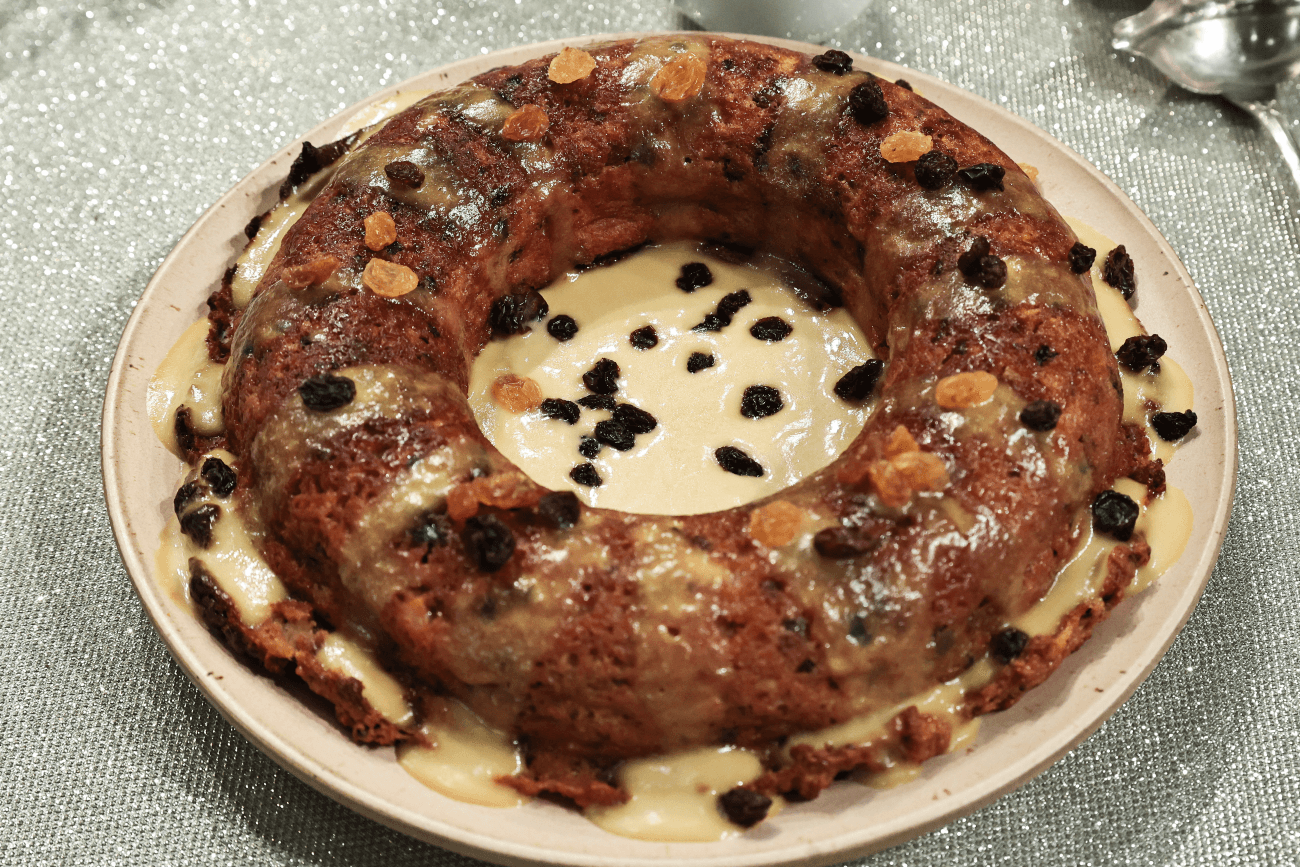 Borrachudo com creme inglês de rapadura e licor de cacau | Band Receitas